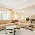 J&k Villa