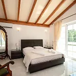 J&k Villa