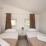 J&k Villa
