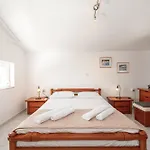 J&k Villa *